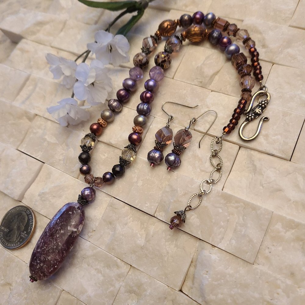 Lepidolite & Fresh Water Pearls